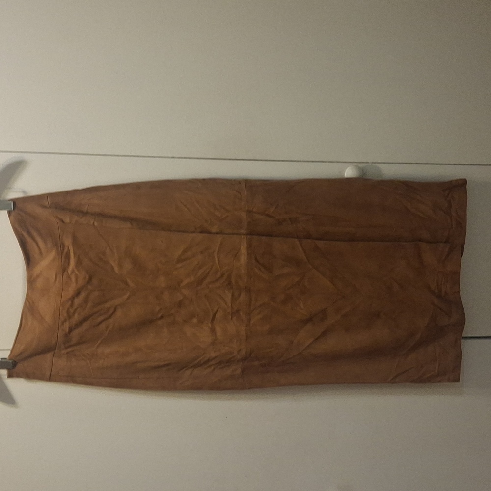 Vince Rich Tan Suede Pencil